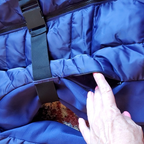 LAST ONE! Micro fleece lined puffer jacket detachable hood pockets - Picture 7 of 9